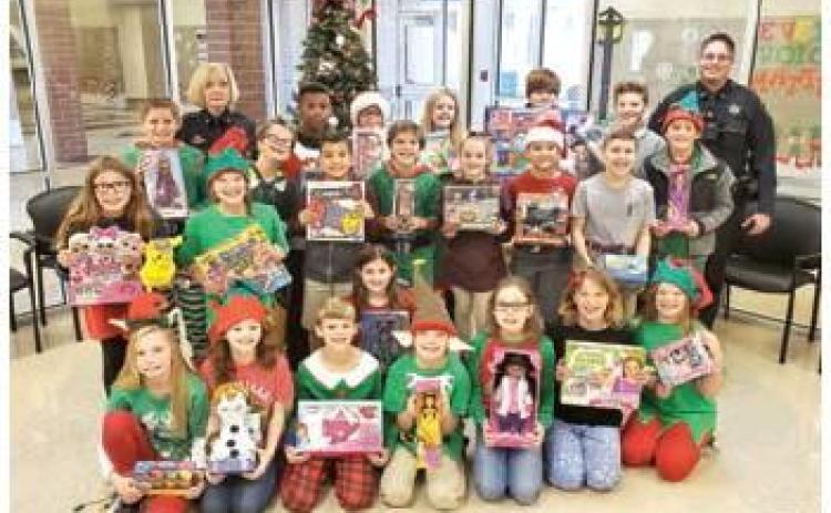 Bossier kids donate hundreds of toys to “Operation Christmas Wish”