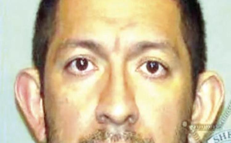 Man faces additional 1,200+ charges for possessing child, animal porn