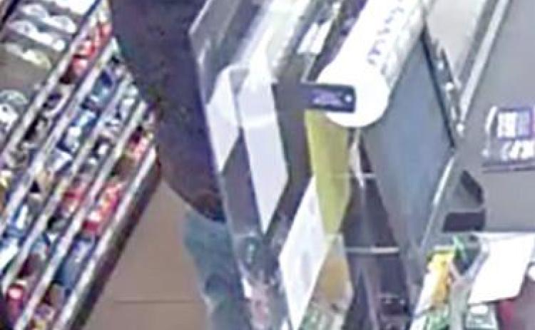 Bossier police seek Kroger gift card thief