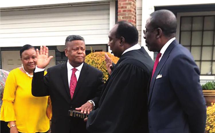 Hunter sworn in as first African-American Caddo constable