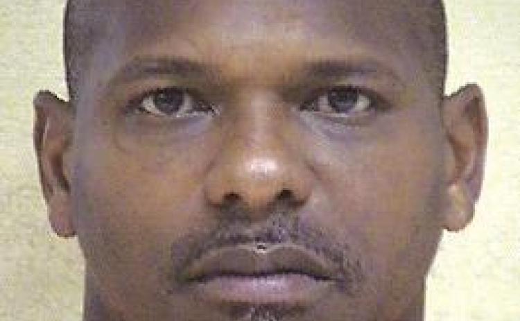 Armed Suspect Apprehended After High-Speed Police Pursuit!