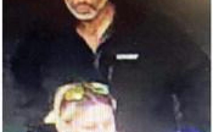 Police seeking pair of thieves