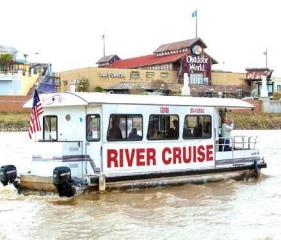 The Spirit of the Red River Cruise is one of numerous attractions in Shreveport-Bossier that will be offering special discounts and promotions, May 1-31. (Photo by Jim Noetzel) Article Image Alt Text