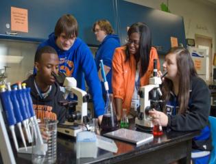 BRF’s College Navigator at Southwood High School helps Shreveport students map out their futures