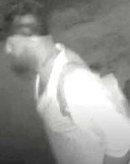 SPD looking for man who tried to break into liquor store