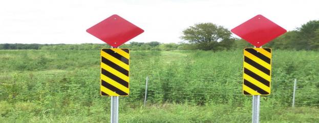 Swan Lake Road continues north