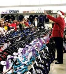 Caddo elementary students get early Christmas thanks to D.A.