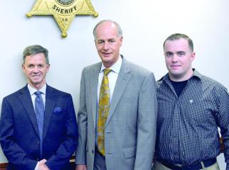 Newly hired sheriff's deputies sworn in
