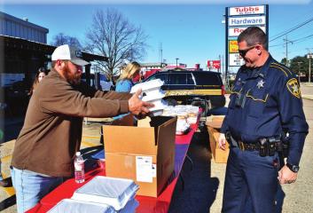Tubbs Hardware Feeds Law Enforcement Officers Working on Christmas Day