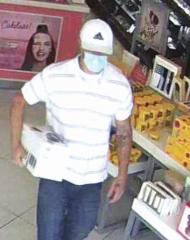 Police seek IDs of theft suspects